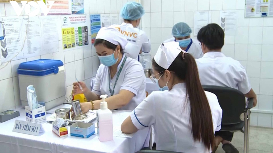 HCM City needs additional five million doses of COVID-19 vaccine